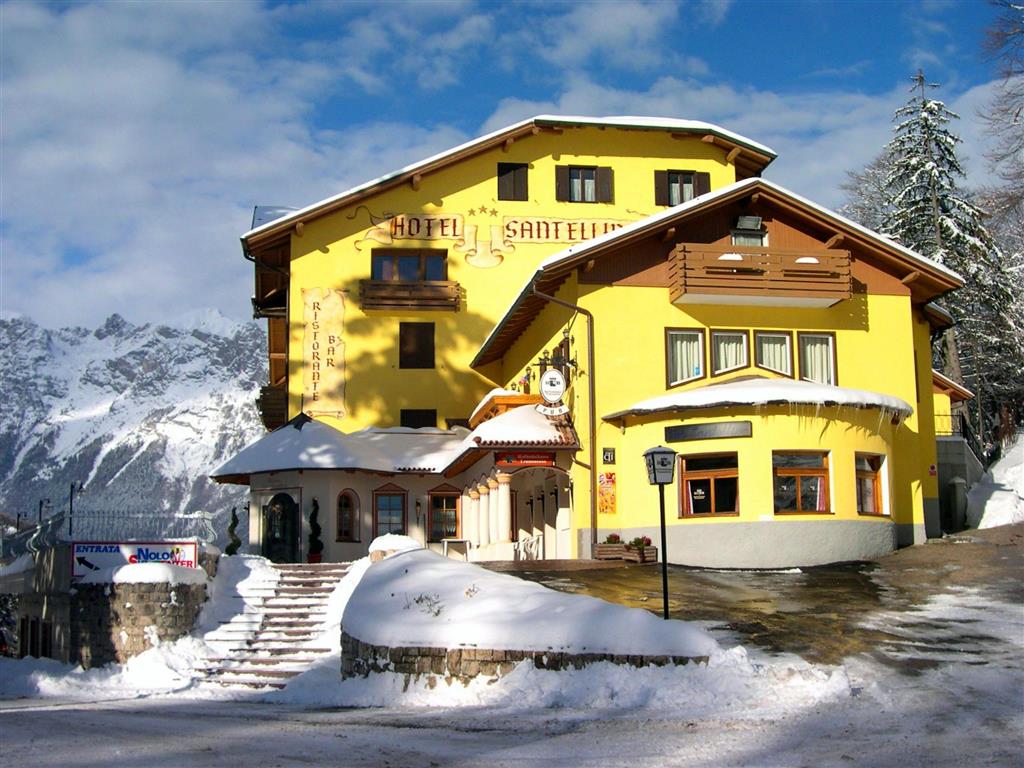 16-6077-Itálie-Fai-della-Paganella-Hotel-Santellina-5denní-lyžařský-balíček-se-skipasem-a-dopravou-v-ceně